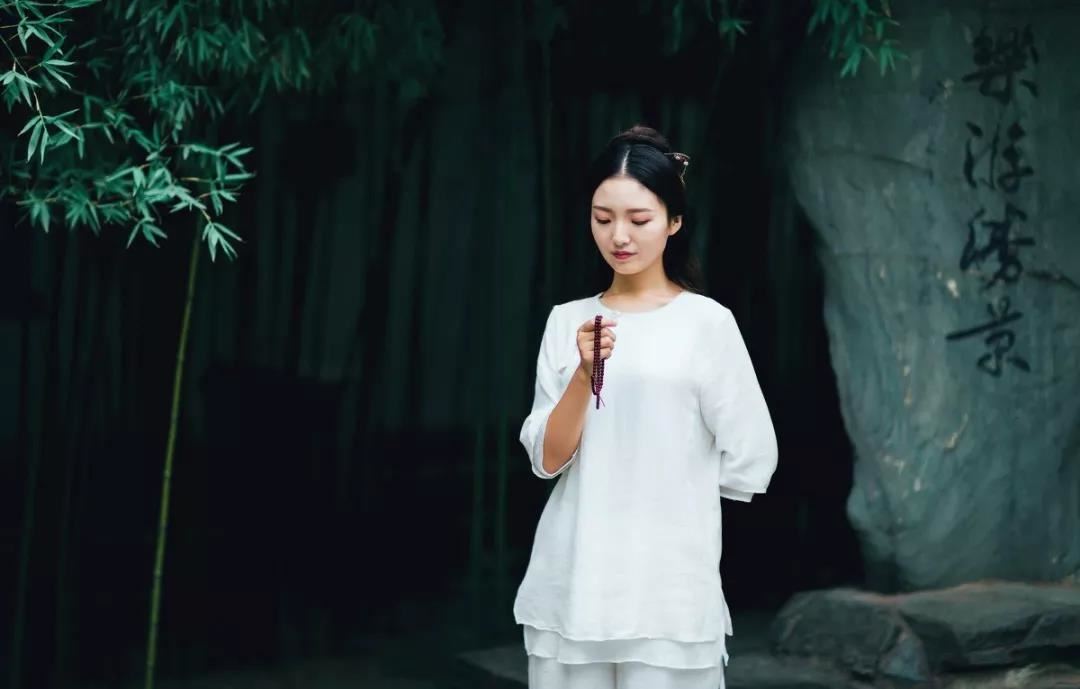 怎样的风水墓地就是一个好的墓地呢?山地墓地风水如何看？