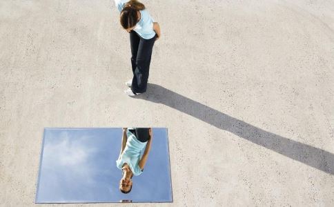 点击阅读【代表爱情的句子有哪些】 代表爱情的句子有哪些