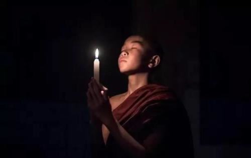 白事辟邪带什么好？