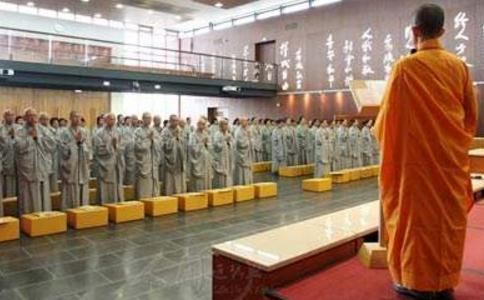 点击阅读【厂房门口有水池好不好,厂房门前有池塘好不好呀?】 厂房门口有水池好不好,厂房门前有池塘好不好呀?