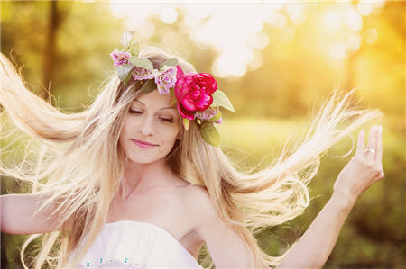 哪些面相的女人越老越富贵