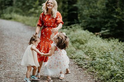 代表孩子能健康成长的纪姓女孩名字